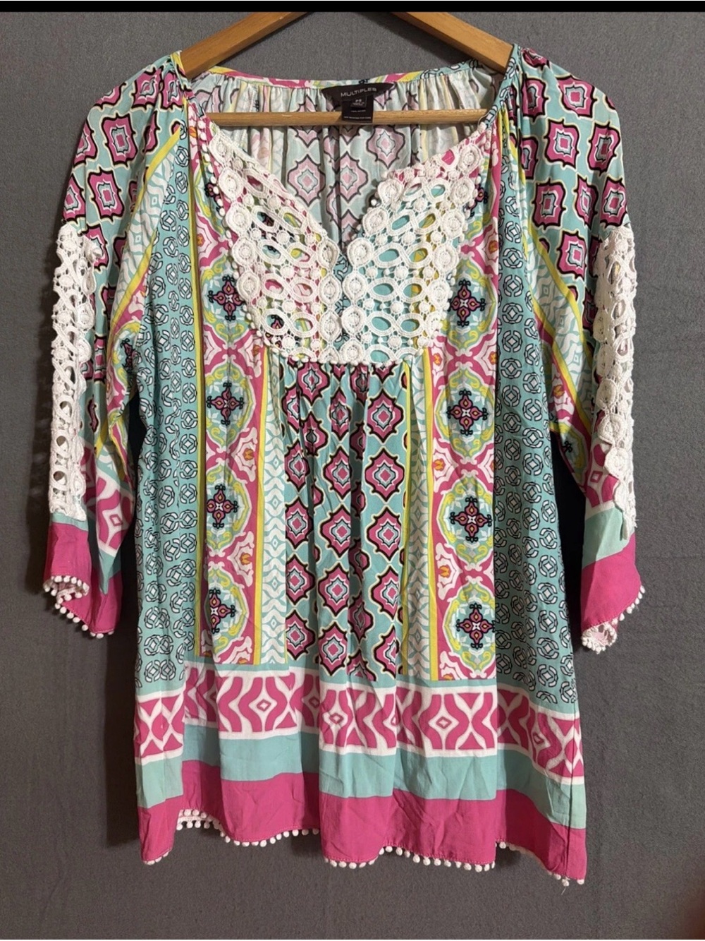 Multiples Boho Geometric Tile Print Crochet Lace Trim Peasant Blouse Tunic PS